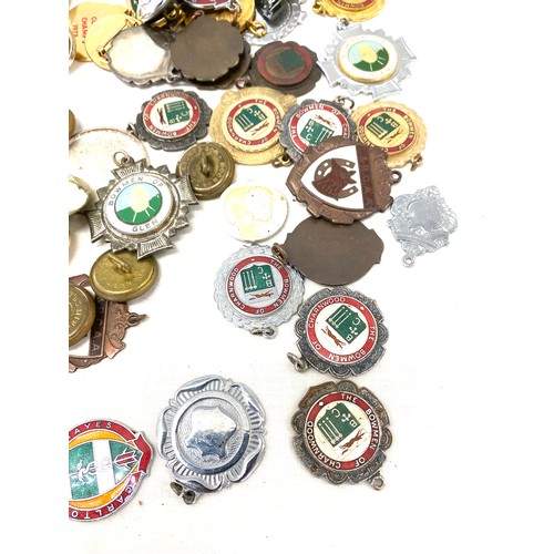 508 - Large selection of military buttons and fobs etc