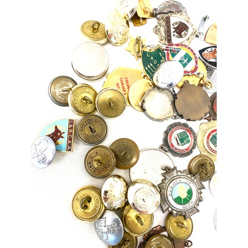 508 - Large selection of military buttons and fobs etc