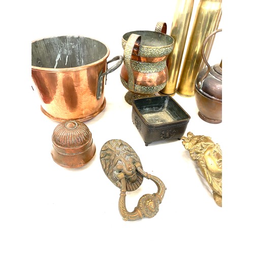 325 - Selection of metalware includes brass copper and bronze