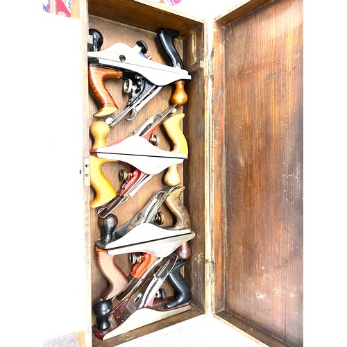 276 - 7 vintage Wood planes in a wooden tool box includes hilkers, acorns, salmons etc