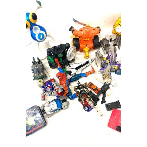 341 - Selection of assorted toys and games