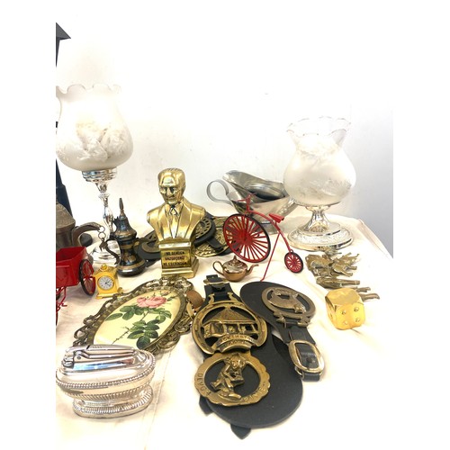 209 - Large selection of metal items includes brass ware, miniature dallas etc