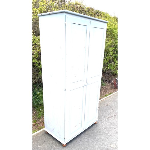 486 - 2 Door painted pine wardrobe measures approx 70