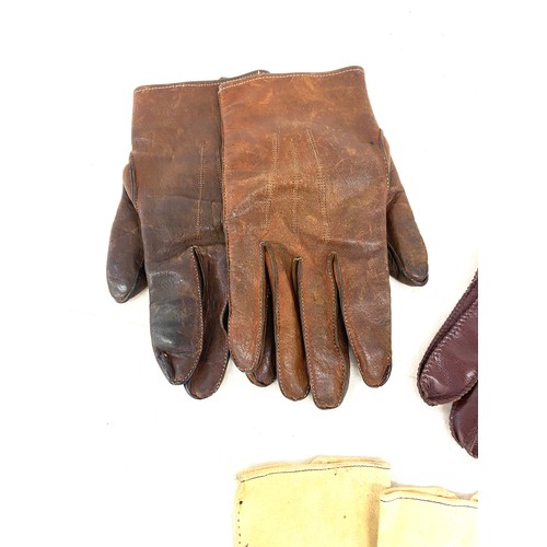 187 - 3 Pairs of vintage leather gloves