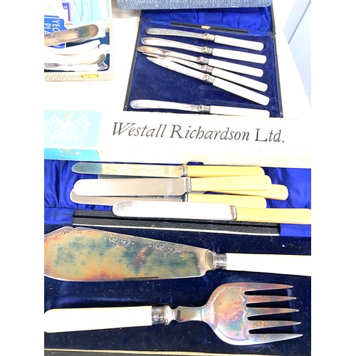 294 - Large selection of silver plated cutlery includes cased sets, Viners, Walker and Hall etc