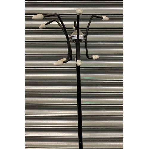 484 - Vintage / retro metal coat stand