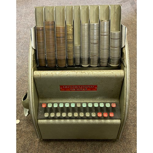 396 - Vintage money counter