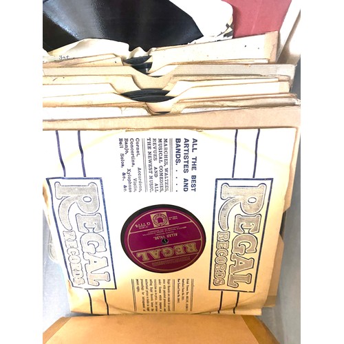 404 - Large selection of 78s and 45s records