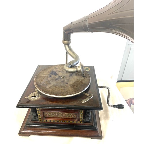 405 - Vintage Leophone gramophone, untested