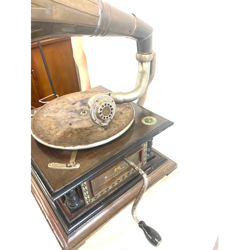 405 - Vintage Leophone gramophone, untested