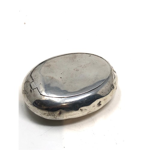 37 - Cinese wang king silver tobacco box weight 91g age related dents