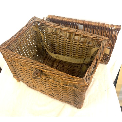 358 - Vintage fishing basket / creel, approximate measurements: Height 13 inches, Width 17 inches, Depth 1... 