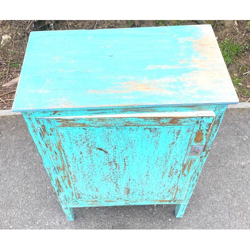 426 - 1 Door shabby chic pot cupboard 31