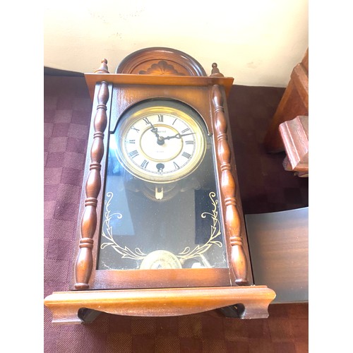 311 - 3 Vintage clocks, to include 2 mantel clocks, 1 wall clock, all untested