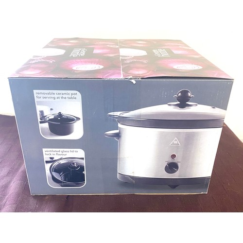 173 - Home 3 litre slow cooker, new in box, untested