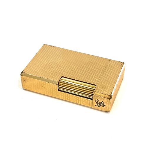 543 - Gold plated cigarette lighter by Dupont Paris