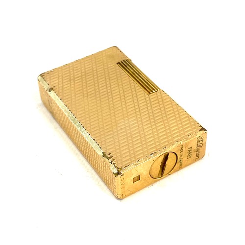 543 - Gold plated cigarette lighter by Dupont Paris