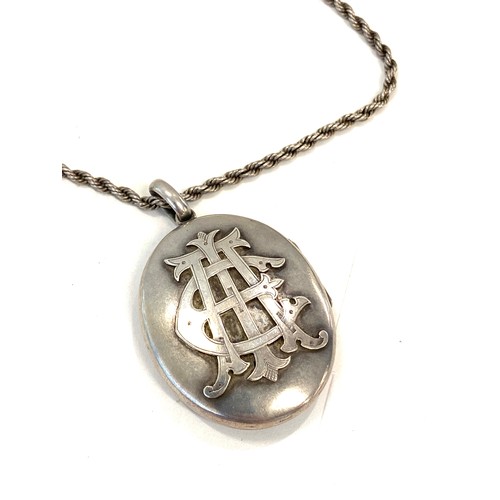 517 - Victorian unmarked silver locket and chain