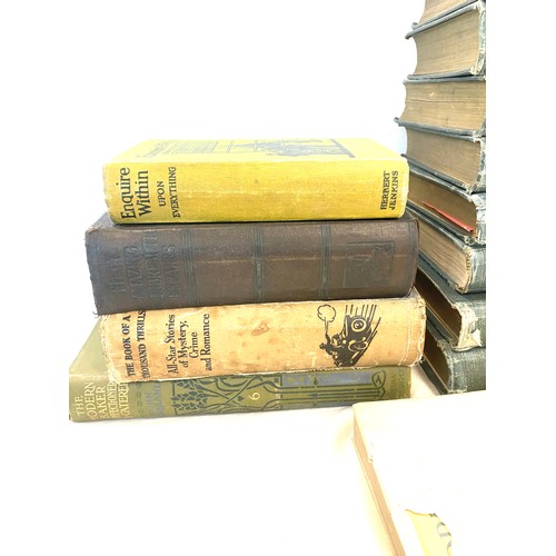 300 - Selection of Arthur Mee Children's encyclopedia, vintage books etc