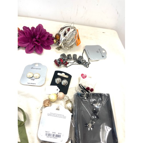 201 - Selection of brand new ladies costume jewellery