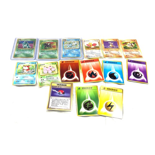 526 - 1998 Pokemon jungle set, includes 3 x Halo, 6 x energy, 1 x trainer, 5 x common etc