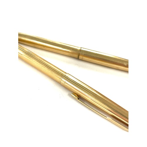 485 - Gold tone Parker pen and pencil set