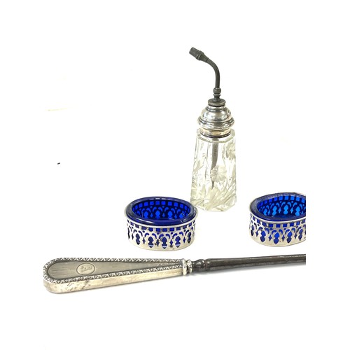 519 - Hallmarked silver scent bottle, 2 salts and long shoe hook