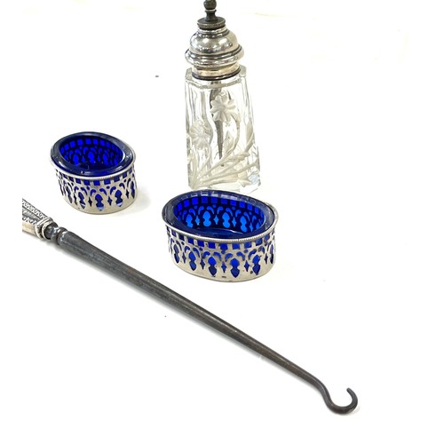 519 - Hallmarked silver scent bottle, 2 salts and long shoe hook