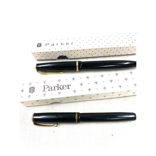 490 - 4 Vintage fountain pens includes 3 14ct gold nibbed parker fountain pens includes some boxed