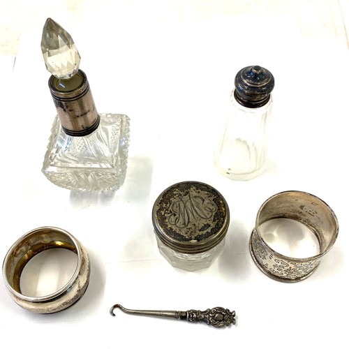 505 - Selection of vintage silver pieces to include napkin rings, perfume bottle etc