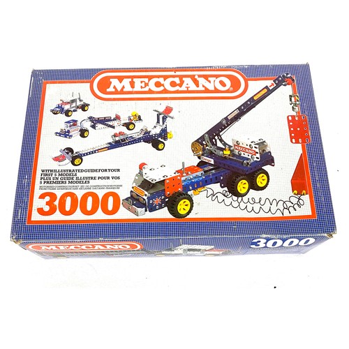 99 - Vintage Meccano 3000 set complete includes decals instructions box etc as new in box