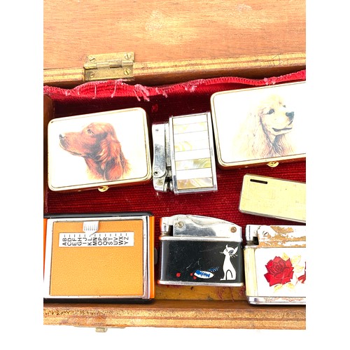 512 - Selection of vintage lighters, pill boxes in wooden box