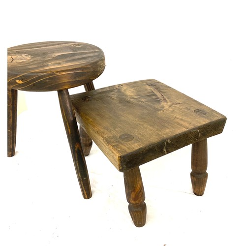 215 - 2 Vintage milking wooden stools