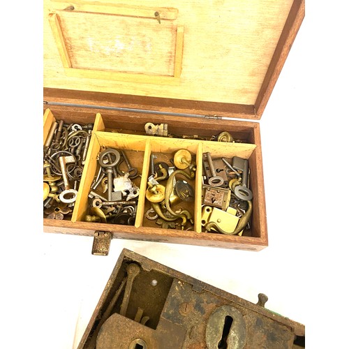 244 - Selection vintage locks, keys, padlocks etc