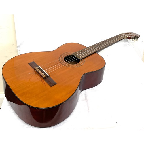 256 - Parma c104n 6 string guitar, missing 1 string