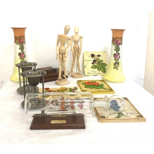 266 - Selection of miscellaneous to include silver plated cutlery, tea light holders, plaques/ tiles, wood... 