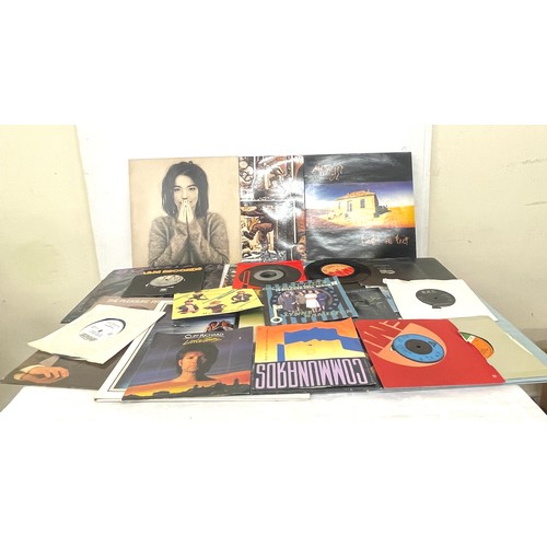 225 - Large selection of LP's and singles to include Fleetwood Mac, Bon Jovi, Led Zeplin, Bjork etc