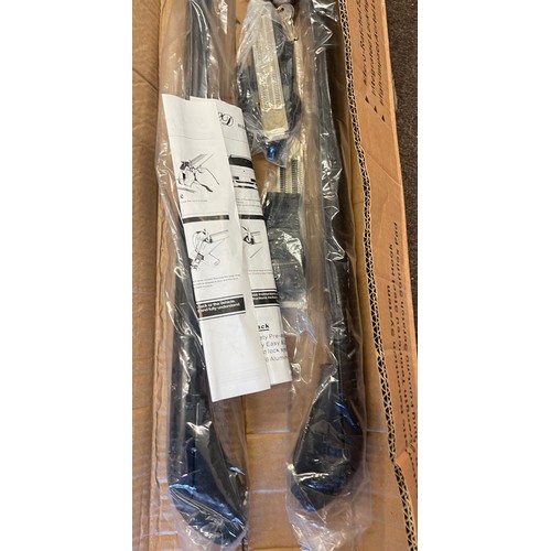 209 - Ruian Lidun auto parts Car roof rack, new in box