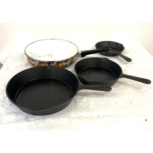 382 - Selection vintage pans, includes Kicly