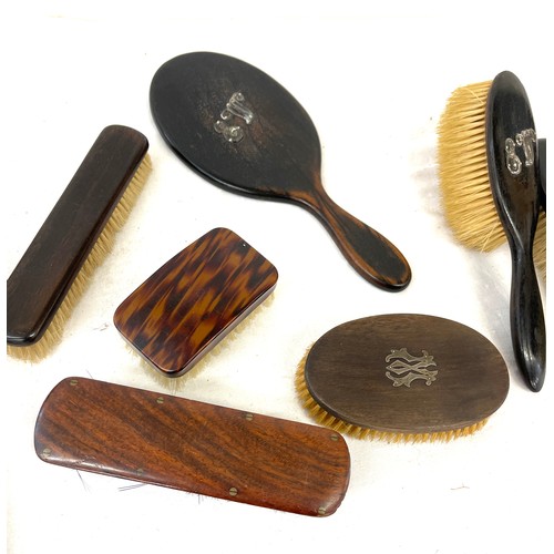 133 - Selection vintage ladies vanity brushes and mirror