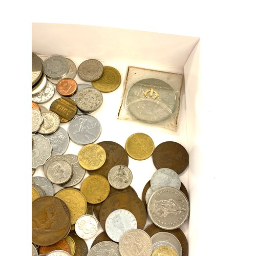 485 - Tray of assorted coins to include foreign etc