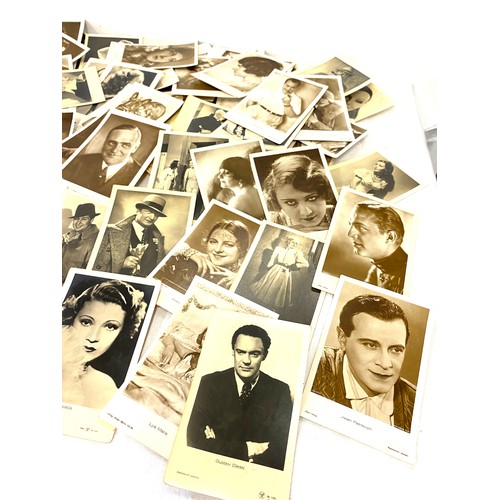 121 - Large selection of vintage movie star postcards to include Evelyn Holt,  Lee Parry, Billy Dove etc