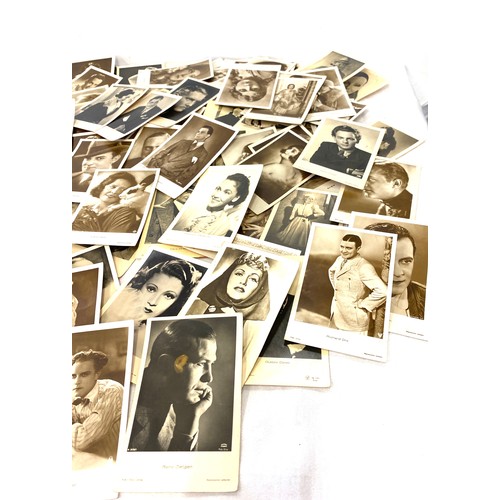 121 - Large selection of vintage movie star postcards to include Evelyn Holt,  Lee Parry, Billy Dove etc