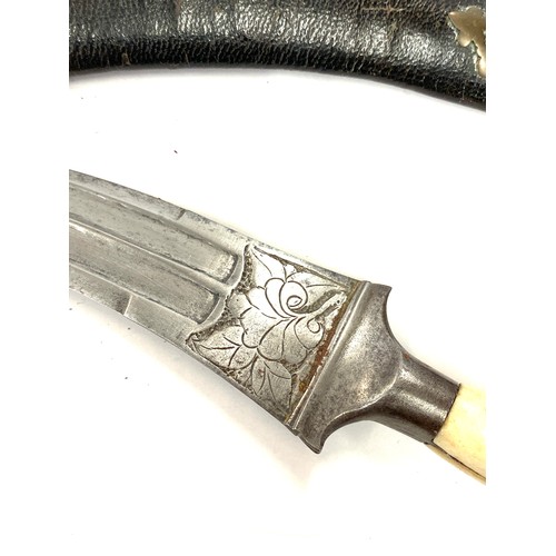 603 - Indian tiger tooth dagger (Khanjar) 19th century, bone grips not ivory, overall length 29cm