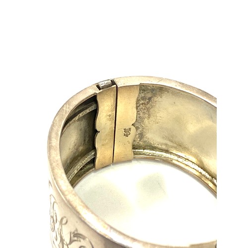 604 - Victorian silver cuff bangle, hallmark Birmingham 1882