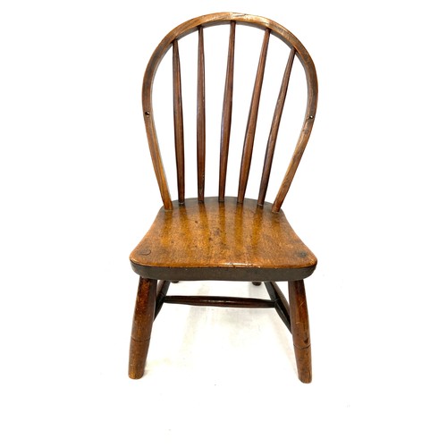 385 - 19th century antique wooden Windsor chair