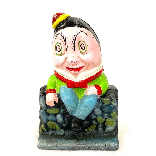 586 - Vintage cast iron novelty Humpty Dumpty money box