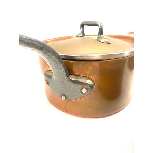 179 - Set of 5 Copper saucepans, tin lined, Bourget Professional, Mid 70s never been used