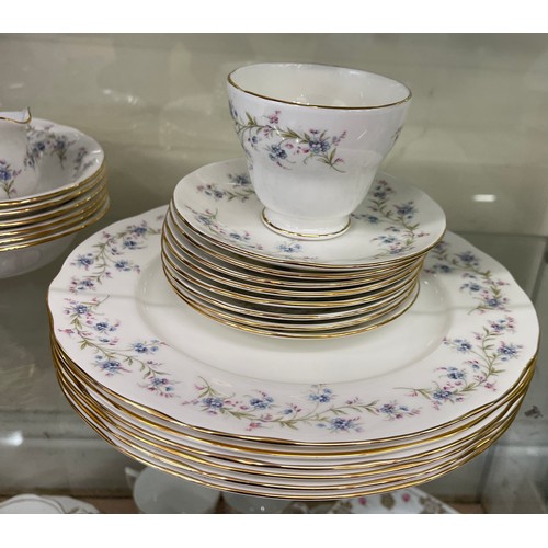 461 - Duchess bone china part dinner / tea service