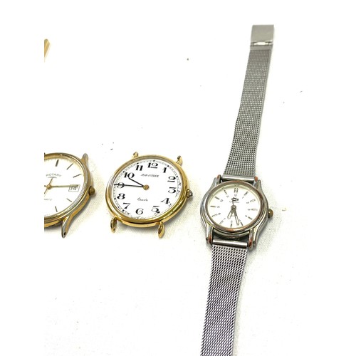 566 - Selection of 4 vintage mens / ladies wristwatch faces / straps, all untested